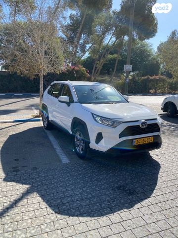 מודעת רכב טויוטה RAV4