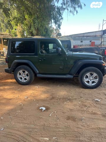 מודעת רכב ג'יפ רנגלר