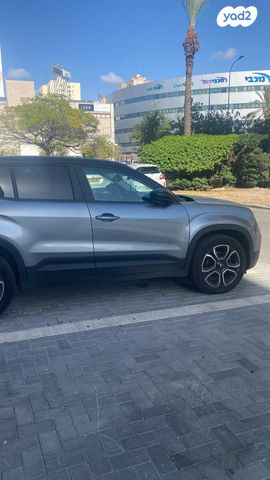 מודעת רכב ג'יפ אוונגר