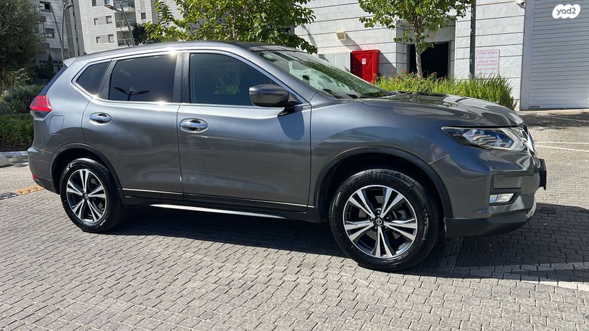 ניסאן אקס טרייל