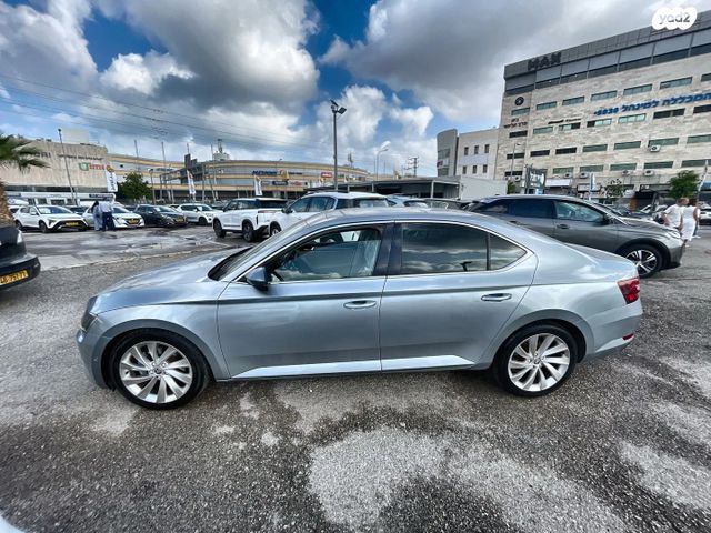 מודעת רכב סקודה סופרב 1