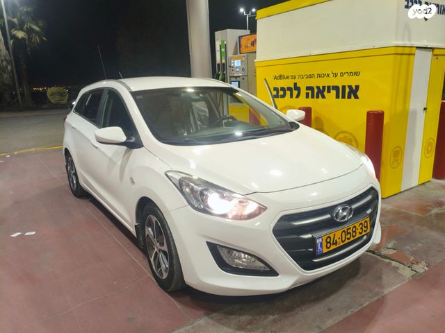יונדאי i30