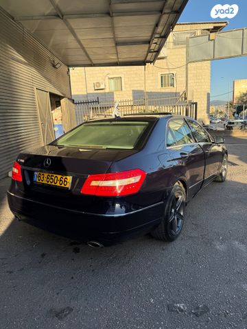 מודעת רכב מרצדס-בנץ E-class