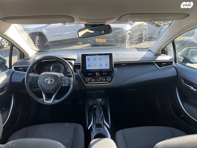 טויוטה קורולה