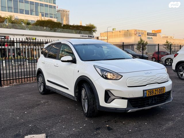 קיה נירו פלוס