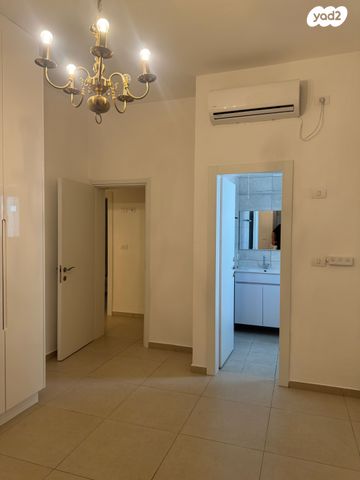 דירה, אהוד מנור 22, נווה זמר, רעננה