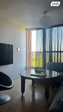 דירה, יפה נוף 230, הראשונים, שלומי