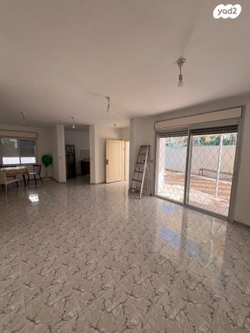 בית פרטי/ קוטג', נורדאו 32, פאר, חדרה