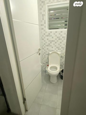 דירה, שדרות ירושלים 220, קרית מנחם בגין, נתיבות