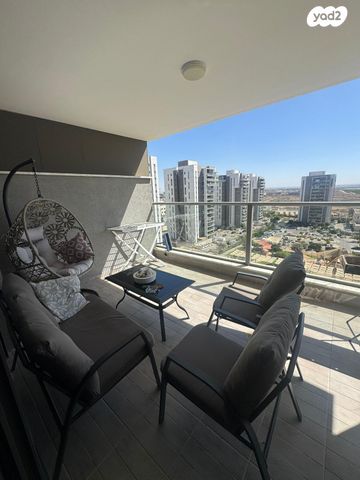 שלום דנינו 8