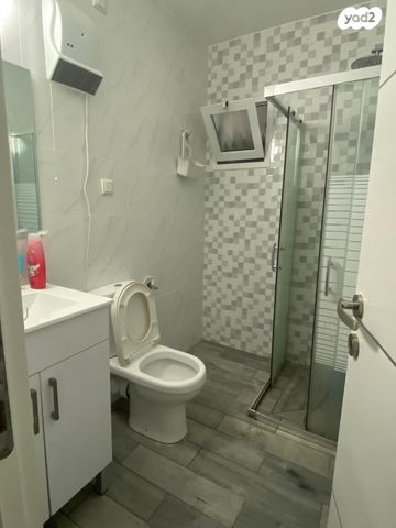 דירה, שדרות ירושלים 220, קרית מנחם בגין, נתיבות