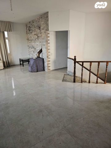 בית פרטי/ קוטג', קורנית 24, אילנות, מעלות תרשיחא