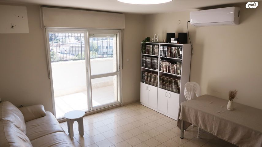 שדרות משה דיין 79