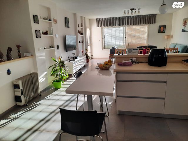 דו משפחתי, החורש 13, טבעון הוותיקה, קרית טבעון