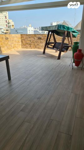 גג/ פנטהאוז, אריה בן אליעזר 40, נווה יהושע, ערמונים, רמת גן