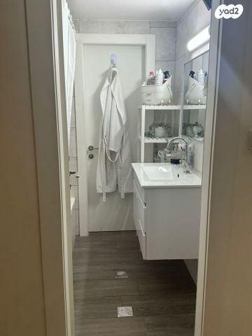 דירה, השקד 6, עין שרה, נהריה