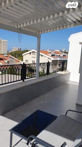 גג/ פנטהאוז, ראול ולנברג 5, רמת אשכול, חיפה