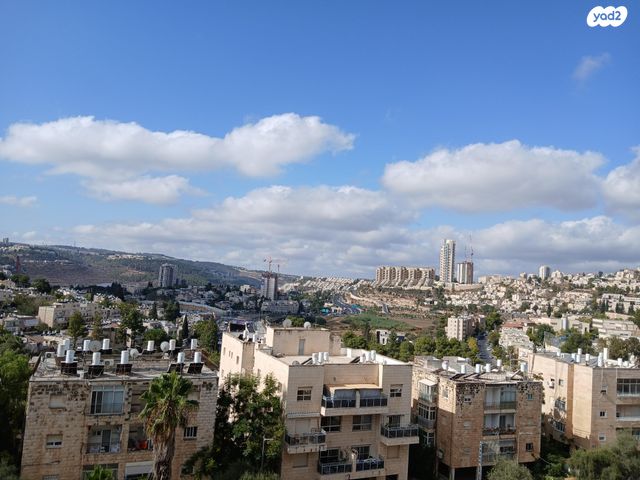 דירה, התקופה 11, גבעת הורדים, רסקו, ירושלים