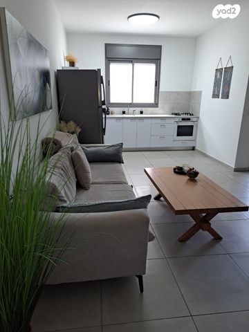 דירה, יוסף אהרונוביץ' 34, נווה רמז, חולון