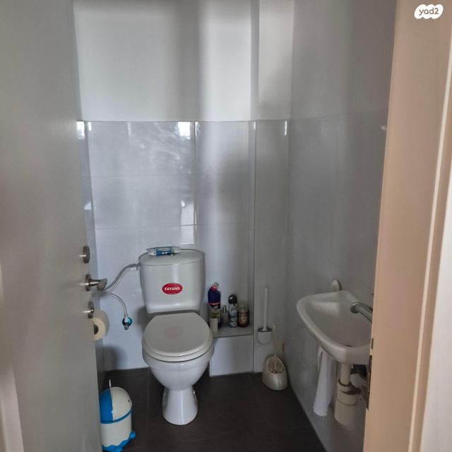 דירה, יעקב בן סירא 5, הרקפות, ראשון לציון