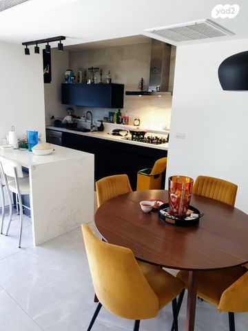 גג/ פנטהאוז, ראול ולנברג 5, רמת אשכול, חיפה