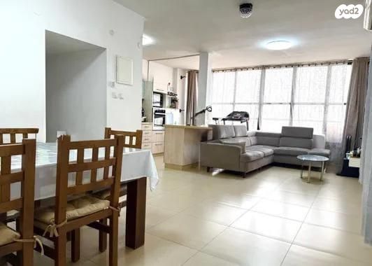 יהושע חנקין 62