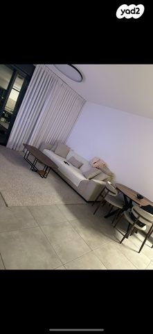 דירה, משה לוי 25, נאות שמיר, רמלה