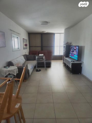 דירה, דגל ראובן 23, כפר גנים א, פתח תקווה