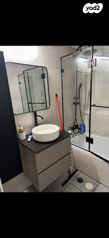 דירה, משה לוי 25, נאות שמיר, רמלה