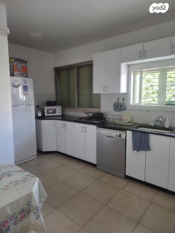 דירה, דגל ראובן 23, כפר גנים א, פתח תקווה