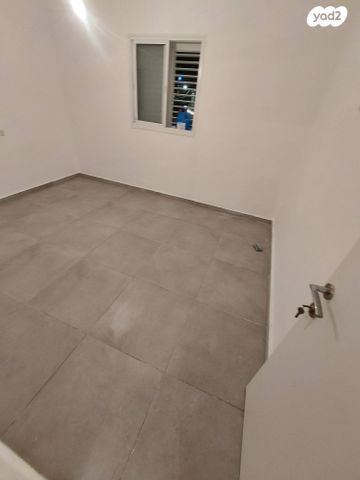 דירה, יוחנן בן זכאי 4, לב העיר, טבריה