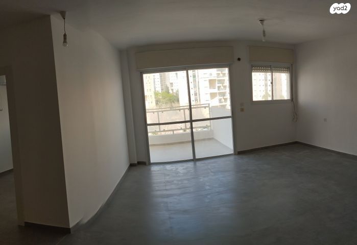 דירה, עולש מצוי 12, רמת פולג, נתניה