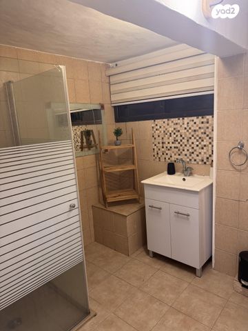 יחידת דיור, ספיר 7, נווה אורנים, צפת