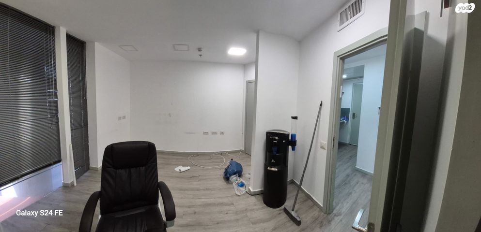 משרדים, יהושע שטמפפר 17, מרכז העיר דרום, נתניה