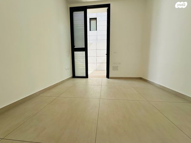 דירה, תרצה אתר, נווה זמר, רעננה