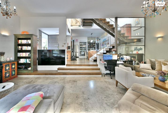 גני צהלה, רמות צהלה