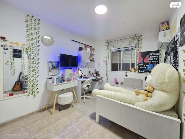 דירה, אקסודוס, ההעפלה, קרית גת