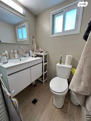 דירה, בר גיורא, הדר עליון, חיפה