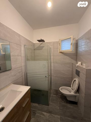 דירה, דורות, חיפה