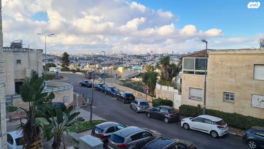 דירה, הסיגלית, גילה, ירושלים