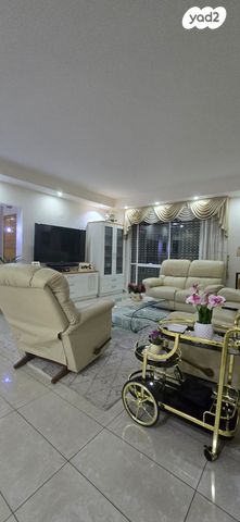 דו משפחתי, משה שרת, קרית חיים מזרחית, חיפה