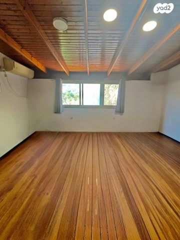 בית פרטי/ קוטג', אלקנה