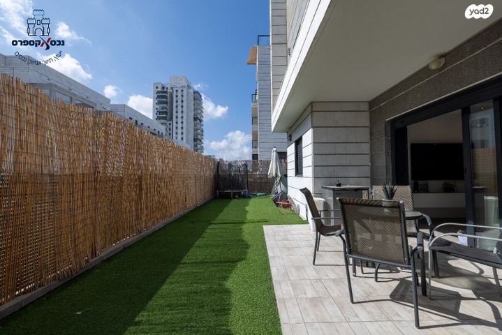 דירת גן, צריפין החדשה, באר יעקב