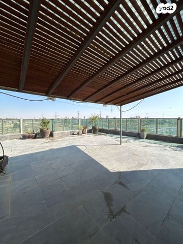 גג/ פנטהאוז, שרגא אברמסון, רמות הרכס, באר שבע