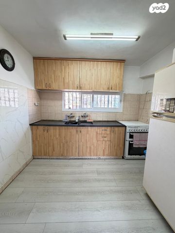 דירה, הרצל 31, בית שמש