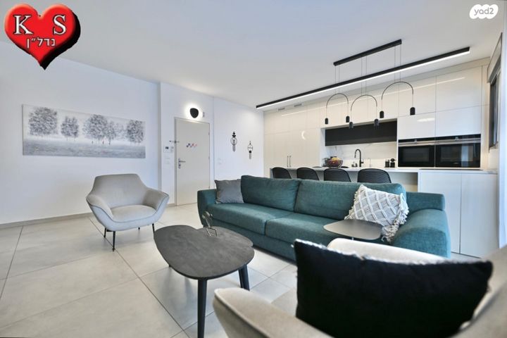 גג/ פנטהאוז, מיכאל סיטרמן, נחלת יהודה, ראשון לציון