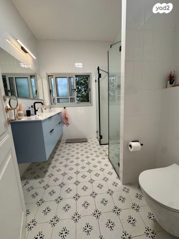 דירה, חיים נחמן ביאליק, בית הכרם, רמת בית הכרם, ירושלים