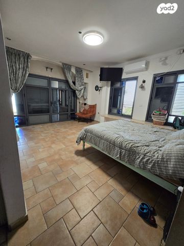 בית פרטי/ קוטג', בית אריה / עופרים