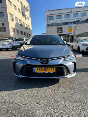 מודעת רכב טויוטה קורולה