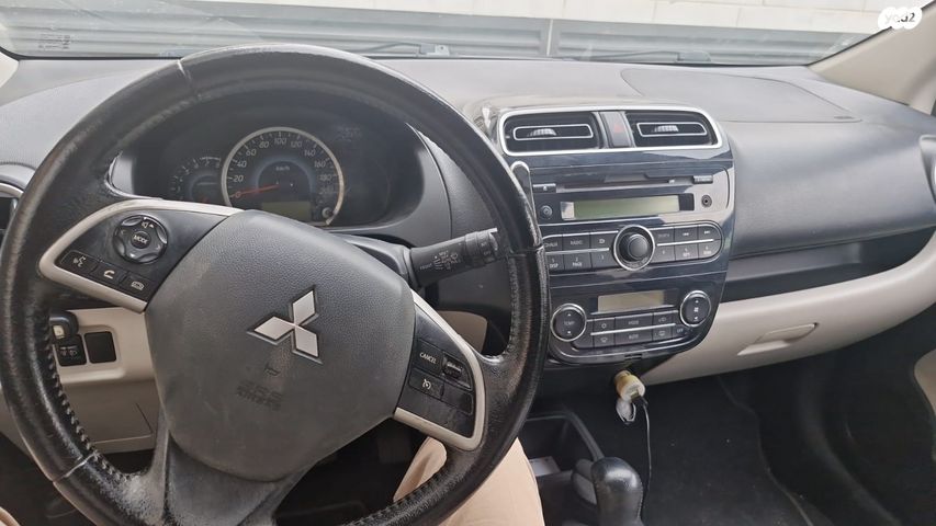 מודעת רכב מיצובישי ספייס סטאר